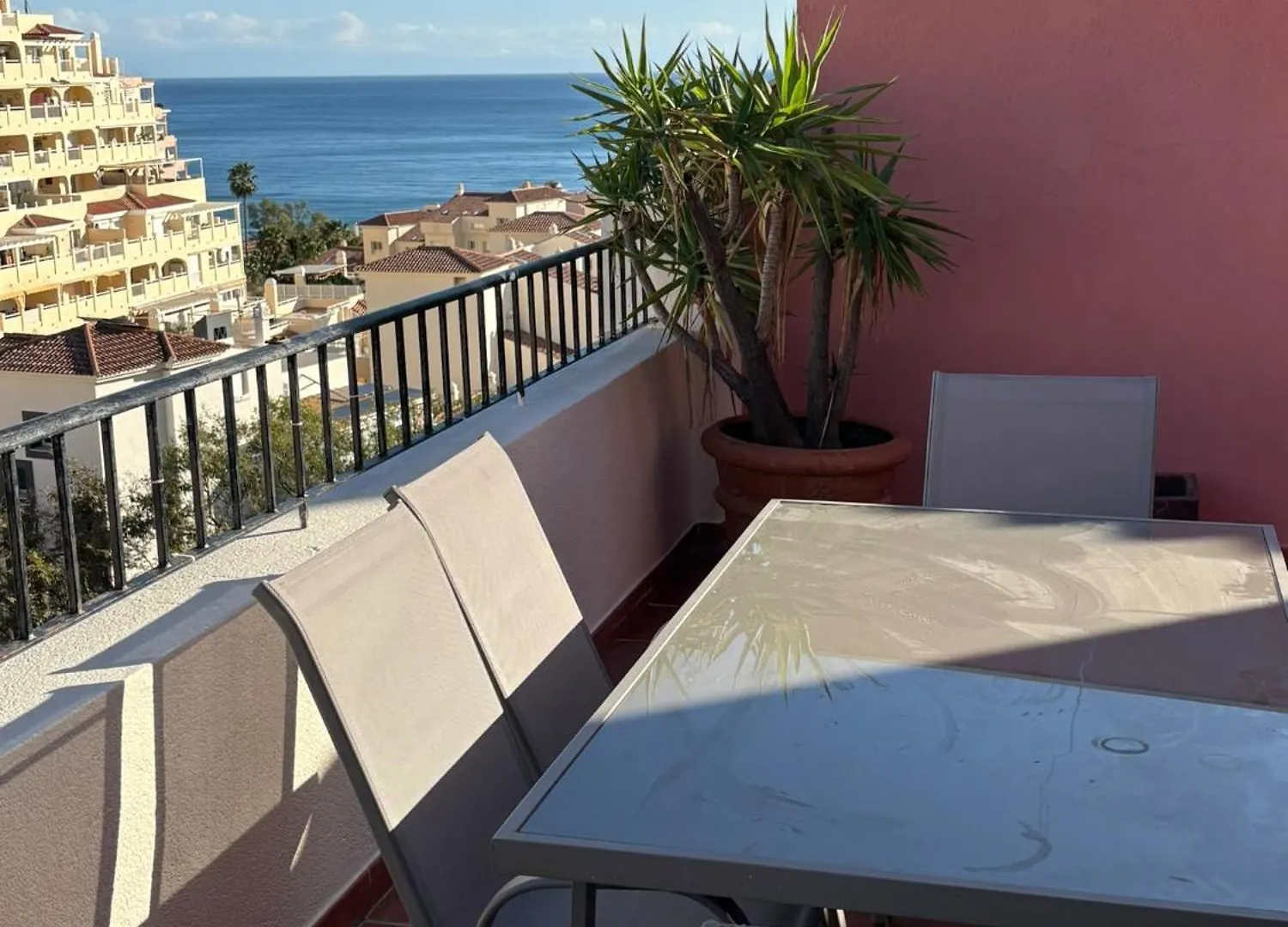 El Atico De Brisaquebrada - Vista Mar - Gran Terraza contacts